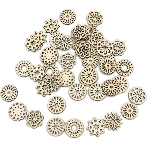 50PCS Wood Discs Slices Wooden Circle Shaped Embellishments Hanging Ornaments for Christmas Decoration Craft DIY Decoration
