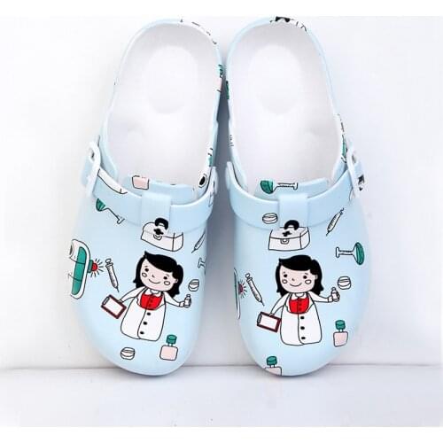 Women Hospital Work Wear Slippers EVA Non-slip Sandal Shoes Doctors Nursing Clogs Summer Operating Slippers Lab Scrub Shoes