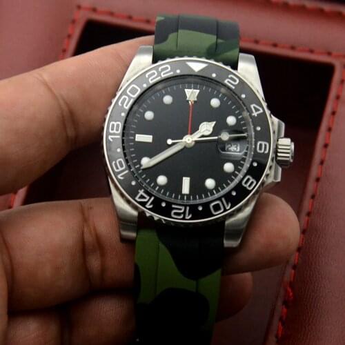 Mechanical Mens Watch GMT Watch Automatic Movement Black Aseptic Dial Ceramic Rotating Bezel Camouflage Rubber Strap