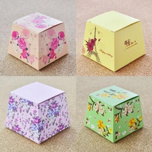 100Pcs Wholesale Eiffel Tower Floral Flower Trapezoid Wedding Paper Candy Boxes Wedding Favor Gift Box