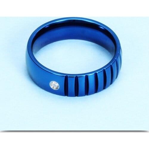 2021 Europe Classic blue groove couple stainless steel ring female Crystal from Swarovskis Fit Lovers For Party