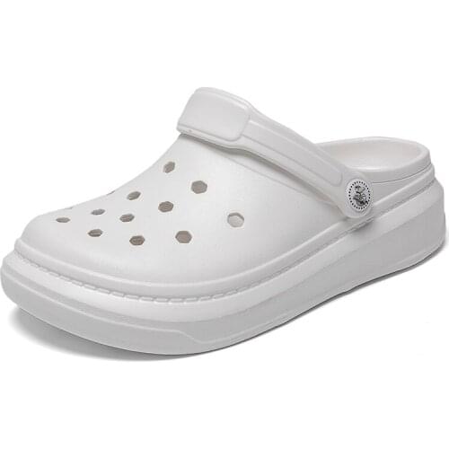 New 9 Colors Women Sandals Unisex Outdoor Couple Hole Shoes Light Cool Flip Flop Lovely Womens Shoes Platform Sandals 45