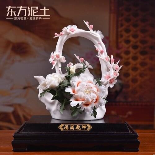 Room soil flower decoration ceramics furnishing articles housewarming gift/f man qiankun sculpture arts and crafts