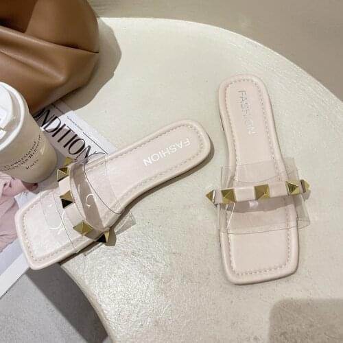 New Style Ladies Flat Shoes Casual Sandals Leather Flat Head Rivet Square Head Beach Sandals Womens Slippers Women Shoes