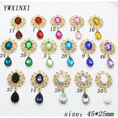Delicate Shining Brooch 10pcs Gold metals Decoration Crystal Fashion Gorgeous Wedding Invitation Holiday creative Accessories