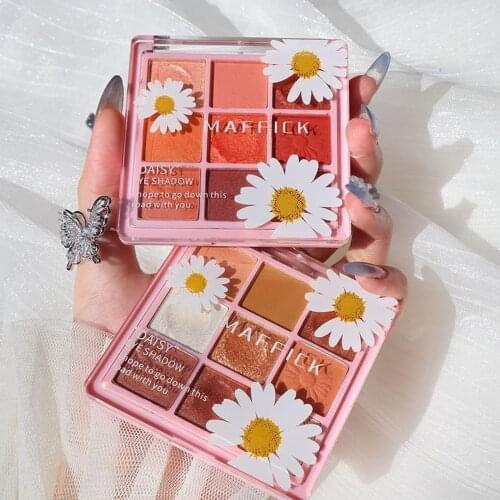 Little Daisy 9-color Eyeshadow Palette Polarized Pearlescent Matte Long-lasting Easy-on Makeup Non-flying Powder Eye Makeup