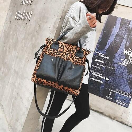 Style Oversized Handbag Fashion Brand Leopard Print Bag Women Large Capacity Tote Bag Wide Shoulder Strap Travel Shopping Bag