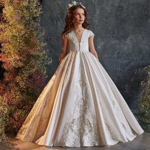 Satin Flower Girl Dresses for Wedding Lace Appliqued Little Girls Pageant Gowns Birthday Party Prom Kids Christmas Dress