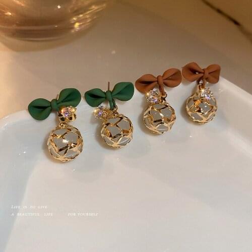 2021 New Korea Fashion Cute Bow Opal Ball Earrings for Woman Green Brown Golden Spherical Earrings Jewelry Wholesale
