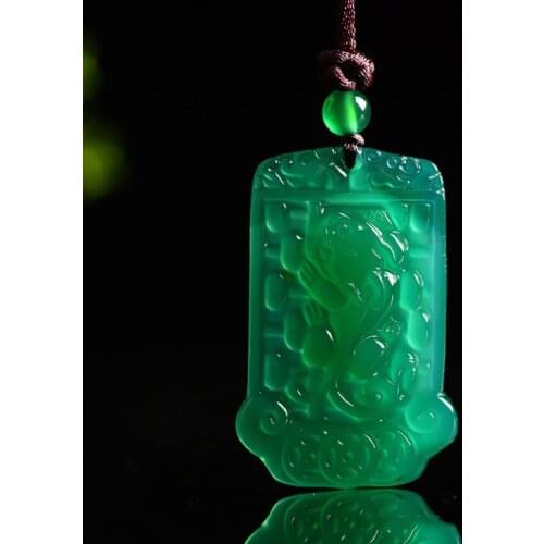 Natural Green Chalcedony Hand Carved Pixiu Pendant Fashion Boutique Jewelry Mens and Womens Necklace Gift Accessories