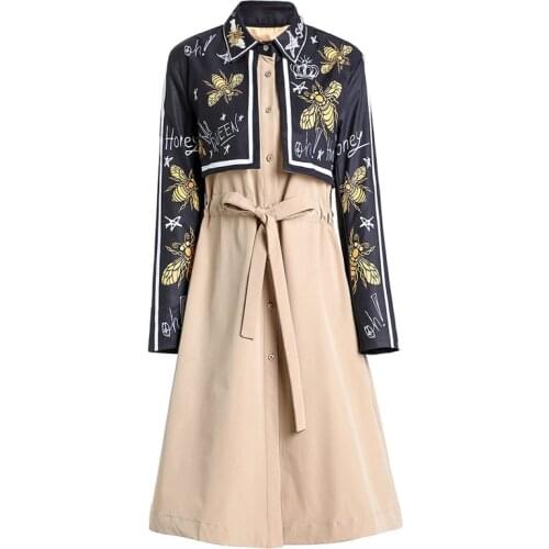 Fall / winter 2020 new womens printed bee Lapel fake two casual printed long coats