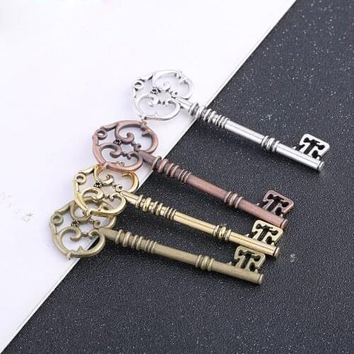 50pcs 8*2.8cm bronze Vintage Key Pendant Key Shape Pendants Key Pendants Charm DIY Jewelry finding