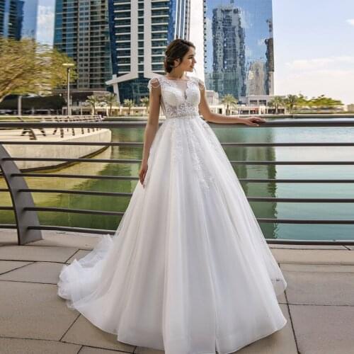 Amazing White Wedding Dress Lace Beaded A-Line Backless Custom Made Court Train Bridal Gowns Vestido De Noiva