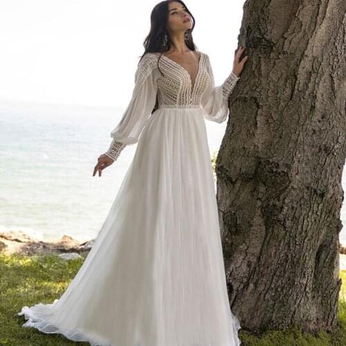 New 2021 Bohomia Wedding Dresses,Elegant Lace Chiffon Beach Bridal Gowns, V-Neck Puffy Long Sleeve Classic Robe De Mariee New