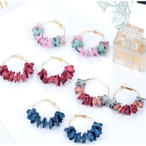 Kakaboom Earrings Rings