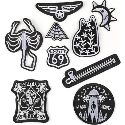 Embroidery Patch Clothing DIY Cloth Sticker Creative Black and White Pattern Patches for Clothing Iron on Patch Custom Wholesale