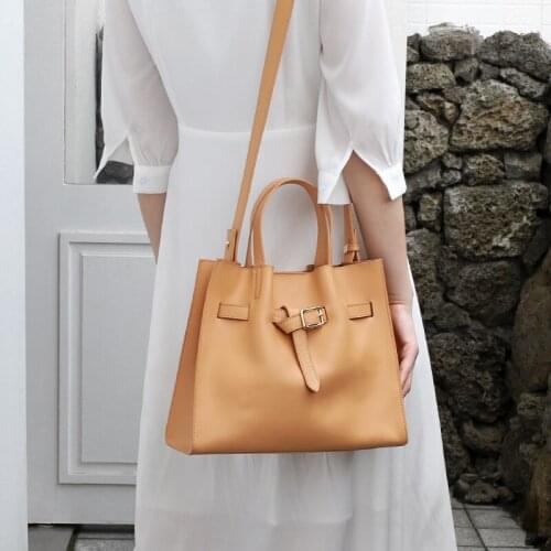 Fashion Bags Ladies Handbags Temperament Fashion Wild Large-capacity Shoulder Messenger Bag First Layer Cowhide Womens 2020 New