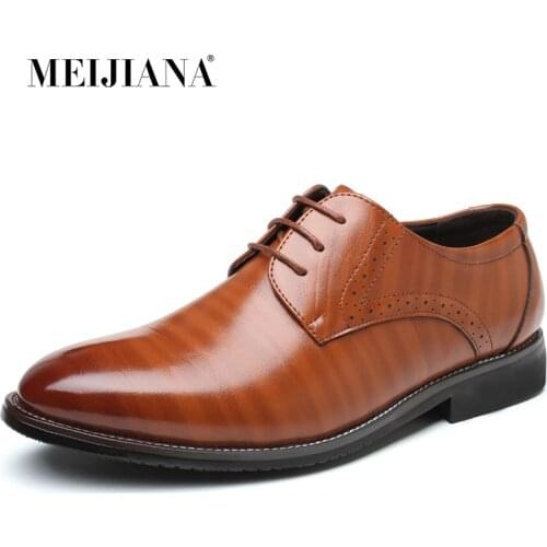 MEIJIANA High Quality Oxford Shoes Men Brogues Shoes Lace-Up Bullock Business Dress Shoes Male Formal Shoes Plus Size 38-47