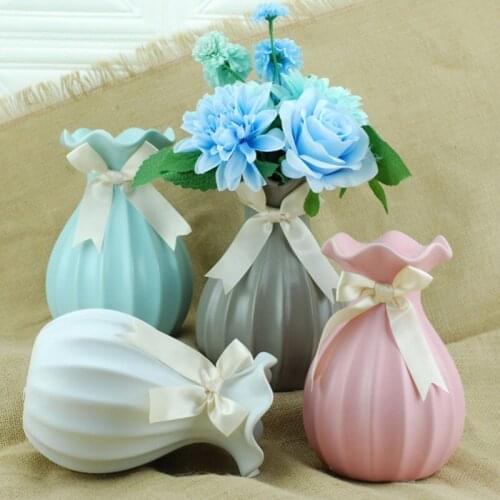 Colorful Bowknot Ceramics Vase Simple Vase Home Decoration Modern Vases For Dried Flowers Handmade Ceramics Flower Vase