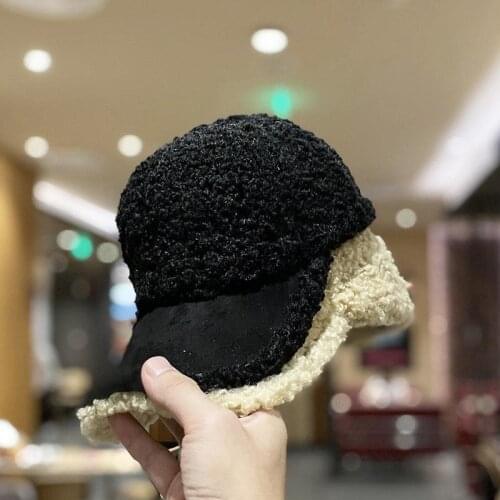 Womens new all-match plush wide brim peaked cap makes face look smaller Winter All-matching thick warm baseball cap