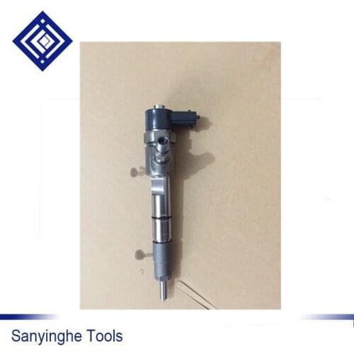 High Quality Diesel Engine Injector 0445110305 Diesel common rail fuel injector for Bosch Engine
