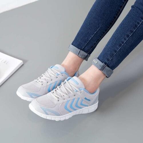 Mesh Breathable Sports Running Shoes Womens Jogging Sports Womens Sports Shoes Tennis Training Shoes