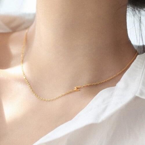 Simple Fashion Letter M Pendant Necklace Choker Never Fade 18 K Gold Plated 316 L Titanium Stainless Steel Jewelry Woman Gift