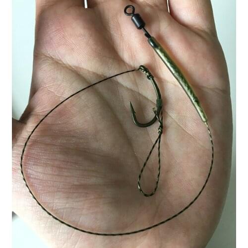 10 x Carp Fishing Combi Rigs -Curve Shank Barbed Hooks-Teflon (PTFE) Coated in Camo Green/Camo Brown - Soft HookLink-Carp Rigs