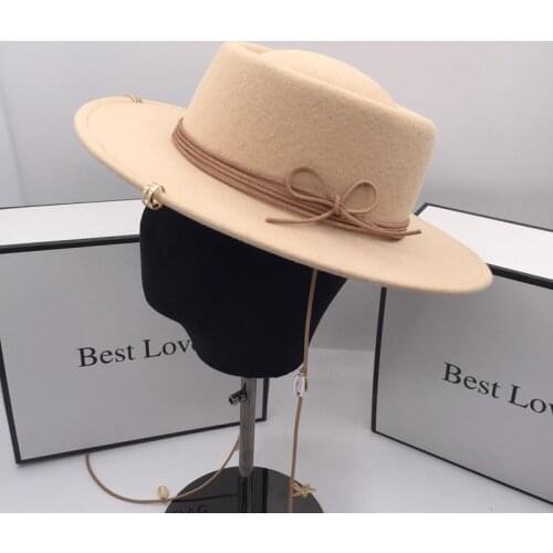 Fedoras edition Europe United States wool leisure flat-roofed ceremony hat British ins wind restoring ancient ways