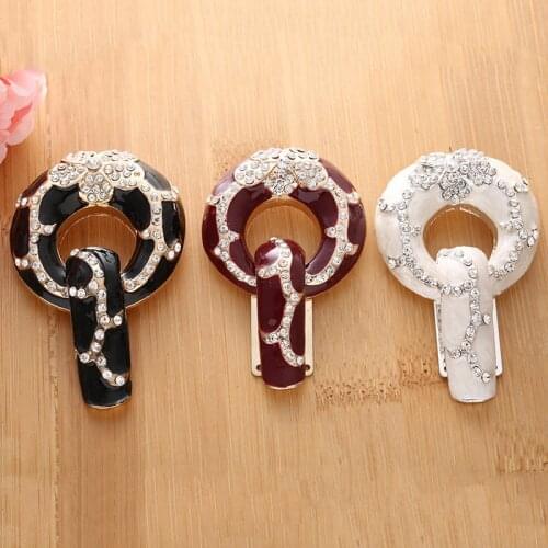 Fur buttons, coat buttons. Rhinestone buttons diamond buckle FB10