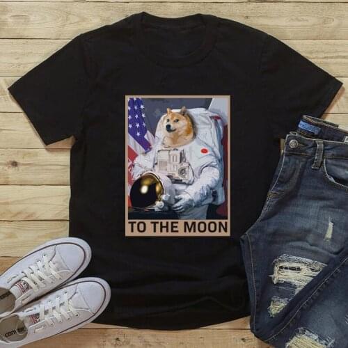 Colored To The Moon T-shirt Funny Doge Astronaut Tee Shirt Top Women Vintage Dog Mom Gift Tshirt