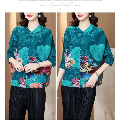 HOT SELLING Miyake fold three quarter print single breasted o-neck coat IN STOCK