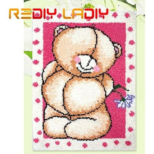 Latch Hook Rug Kits Make Your Own Rug Pink Bear Crocheting Cushion DIY Carpet Rug Acrylic Yarn Pre-Printed Canvas Hobby & Crafts