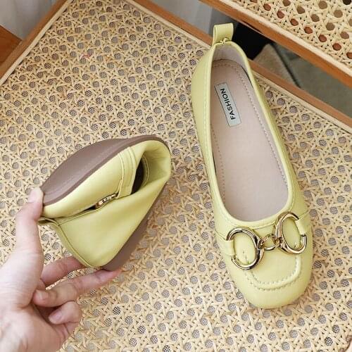 Square-headed bean shoes women 2021 summer new flat bottom low-heeled shallow mouth lazy fairy wind commuter granny shoes
