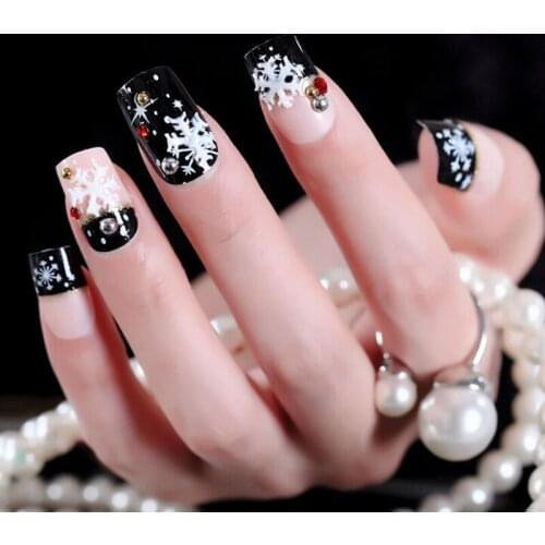 24pcs Black White Red Style Xmas Snowflake Fake Nails With Glue Snowflake False Nails Full Cover Frame False Nail Tips