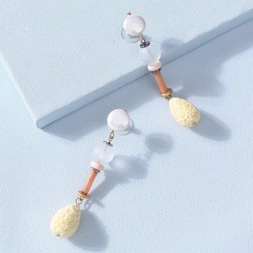 ELEGANCE11 Design China Ethnic Earrings Handmade Engraved Flower Drop Peadant Charming Acrylic Earrings for Women Christmas Gift