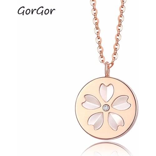 GorGor Internet Hot Sale Fashion All-match Stainless Steel Simple White Mother Shell Flower Womens Pendant Necklace 1661