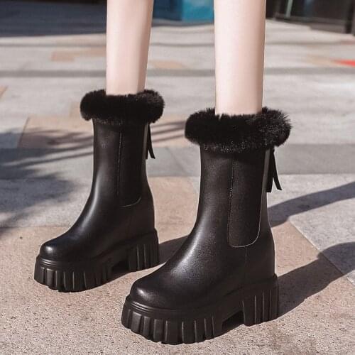 Winter Platform Chelsea Boots Women Leather Chunky Sneakers Warm Cotton Snow Boots Ladies British Style Fur Mid-Calf Boots