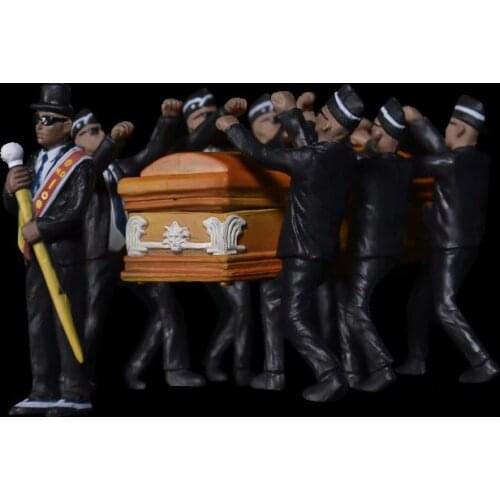 Mini Ghana Pallbearers Dancing Team African Black Man Carrying Coffin Dance Model Kit Action Figure Collection Toys GRSA889