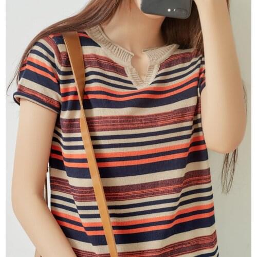 Contrast Color rainbow Striped Loose Short-sleeved Womens T-shirt Fashion V-neck Bottoming Shirt Top