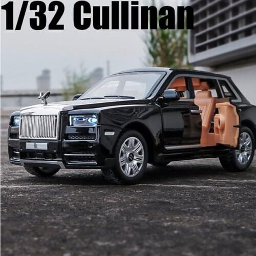 1:32 Scale New Rolls Royce Cullinan Diecast Car Metal Model With Sound Light Pull Back SUV 7 Doors Can Be Opened For Kids Gifts