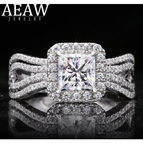 1.0carat 5.5mm Princess Cut DF Color VVS1 Excellent Cut Moissanite Engagement Halo Ring Real 18k White Gold for Lady Gift