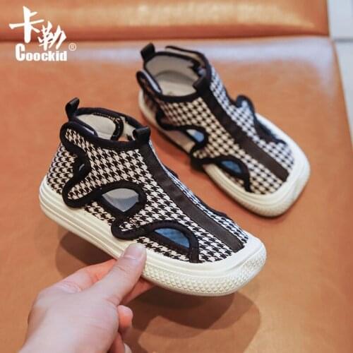 Childrens Fashion Canvas Shoes 2021 Summer New Boys Checkerboard Low-top Sneakers Girls Breathable Leopard Print Sandals Hollow