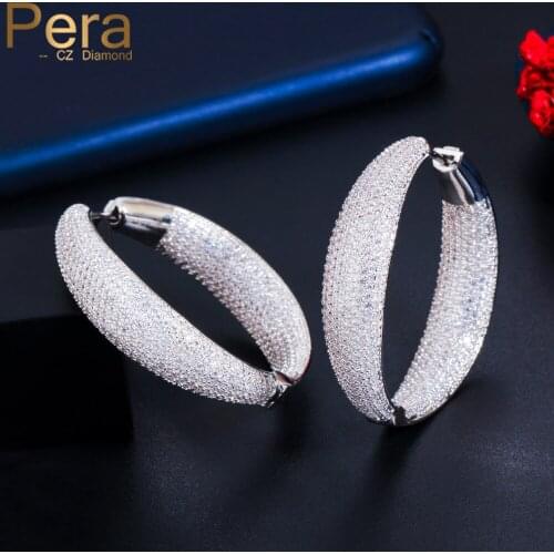 Pera Chunky Round Circle Shape Full Shiny White Cubic Zirconia Paved Big Hoop Earring for Women Fashion Brand Party Jewelry E653