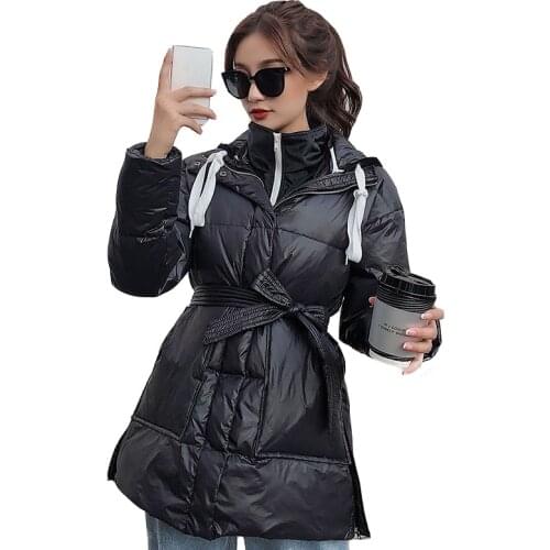 2019 Winter Coat Women Sashes Waist Short Down Coat Female Hooded Collar White Duck Down Jackets Thick Warm Down Parka