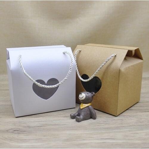 20pcs/lot White /Kraft DIY handle candy Boxes with heart shape pvc film window paper handle gifts/wedding package bag box