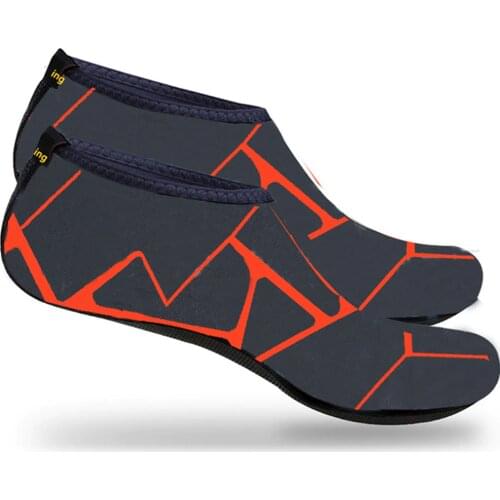 Summer Water Shoes Men Swimming Shoes Aqua Beach Shoes Big Plus Size Sneaker For Men Striped Colorful