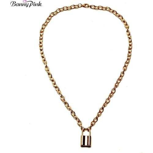 Banny Pink Love Metal Lock Pendant Choker Necklace For Women Simple Metal Chain Choker Collar Vacation Clavicle Chain Necklace