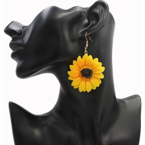 Exaggerated Exquisite Small Yellow Flower Cute Eardrop Creative Funny Resin Little Daisy DIY Earrings Internet Celebrity Jewelry