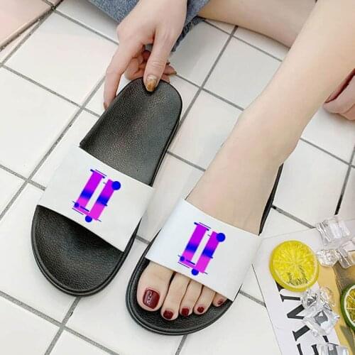2021 Women Slippers Outdoor Sandalias A To Z Letter Pattern Fashion Open Toe Slipper Non-slip Slides Summer Beach Shoes Woman